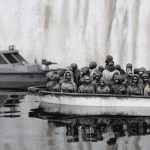 Banksys ‘Dream Boat’, fjernet fra hans Dismaland Pop-Up temaparkprosjekt, er til salgs på Context Miami Beach